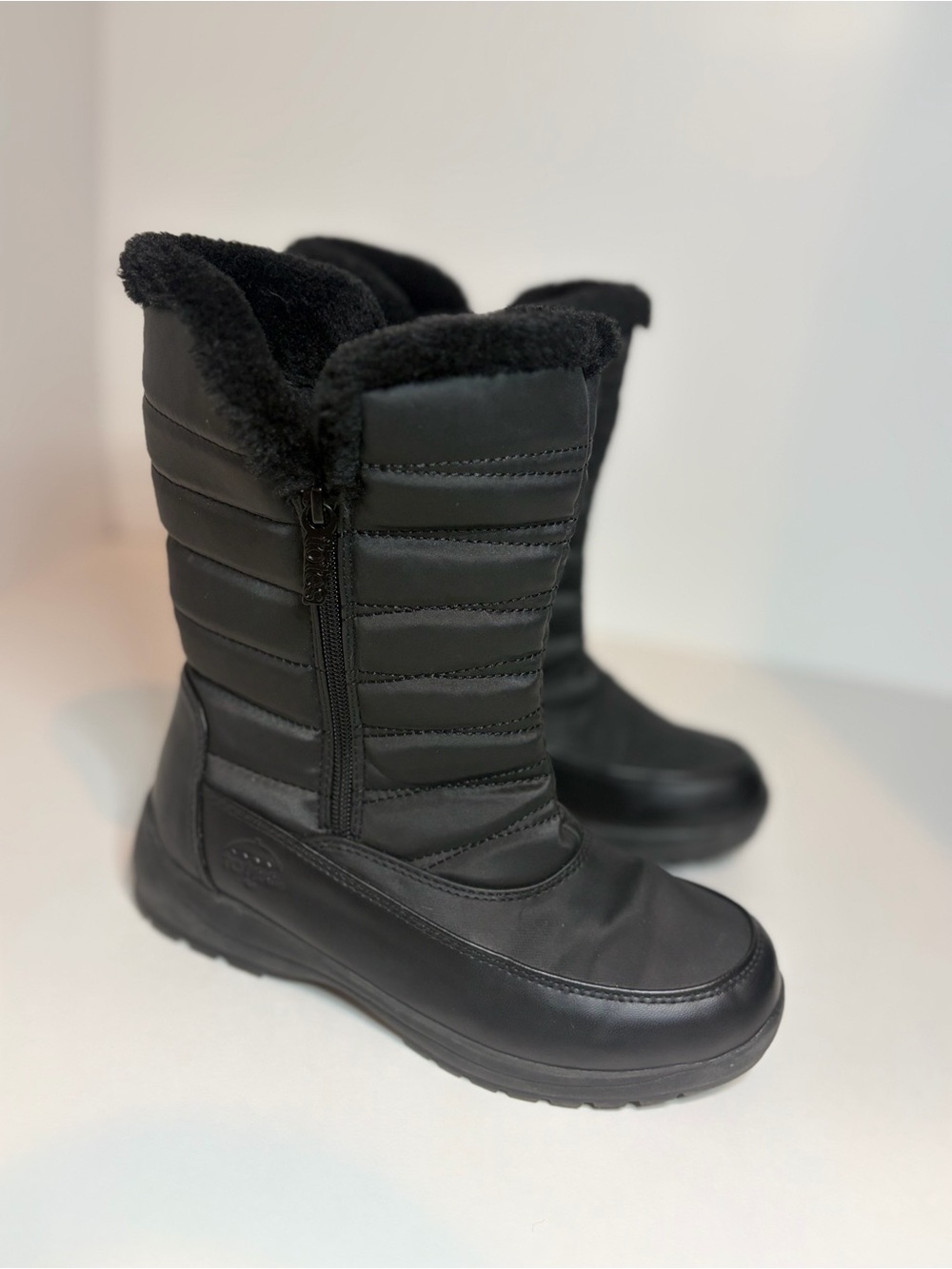 Totes Jennifer Black Women’s Faux Fur Lined Waterproof Boots size 7